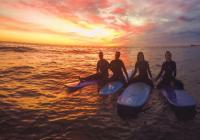 images/Kurse/Surfkurse/AST-ohne/AST-sunset-surf-800.jpg