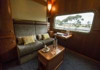 images/Transport/Bahn/PlatinumClass/GSR-Platinum-Service-Cabin-800.jpg