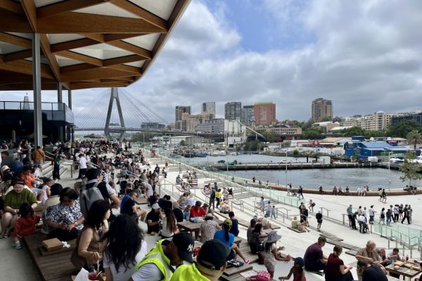 wiki-view-from-northern-entrance-of-sydney-fish-market-1000B0F62A01-846D-D6F6-24F8-066C2B1076F7.jpg