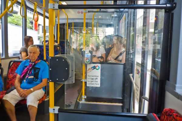 wm-route-333-bus-circular-quay-sydney-p1350450a-1000F97FD842-62D0-32A8-FA22-E9B339FF8827.jpg