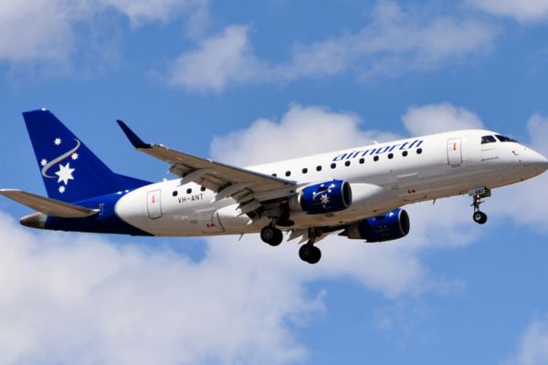 wm-airnorth-embraer-170-vh-ant-perth-10003CAE6518-6232-E30E-10D5-F549B19BA2D1.jpg